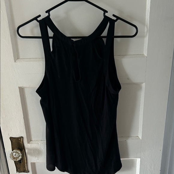 Express Classic Black Sleeveless Top - Picture 2 of 2
